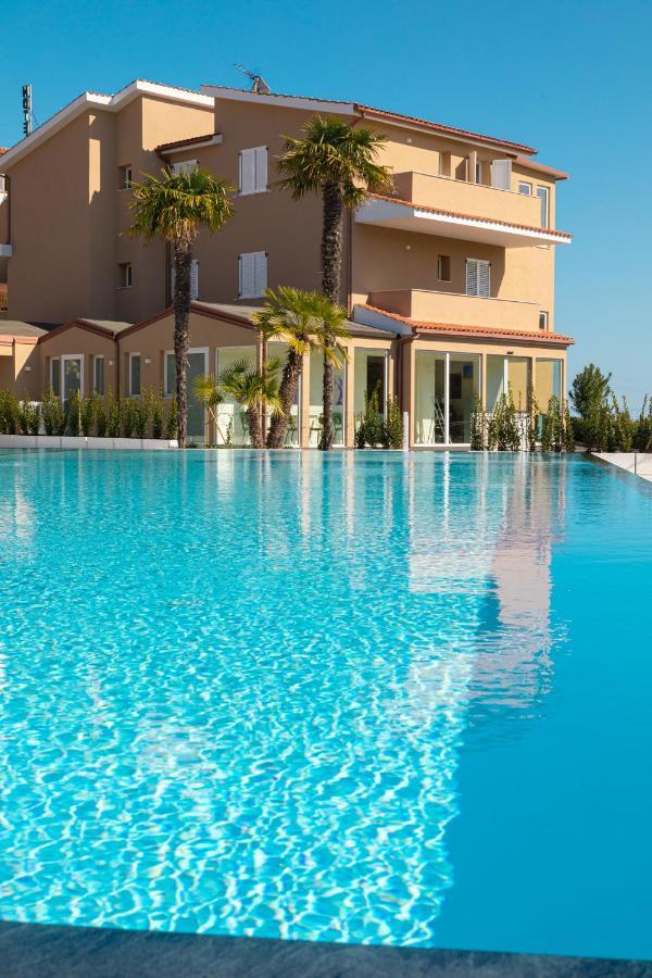 Pietra Bianca Hotel Numana Esterno foto